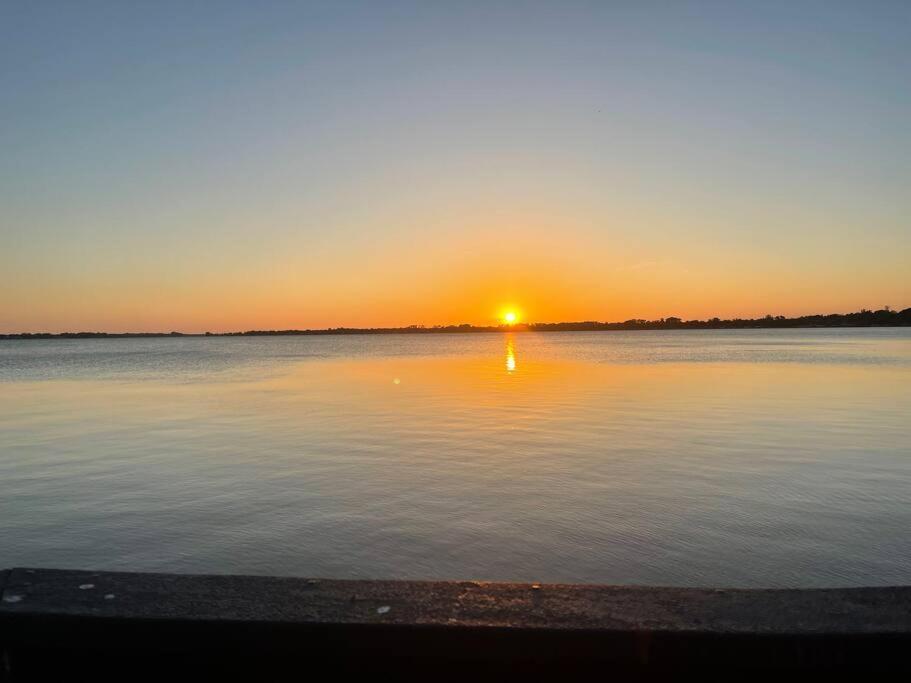 Lakefront Duplex With Pontoon Boat 2 Bedroom Home Mount Dora Εξωτερικό φωτογραφία